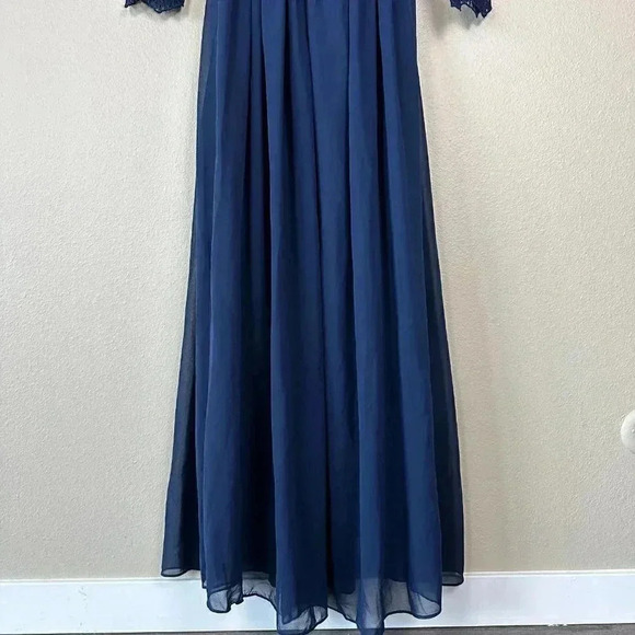 Lulus Maxi Dress Lace Long Sleeve V-Neck Formal Wedding Navy Blue Women's XS - Picture 7 of 10